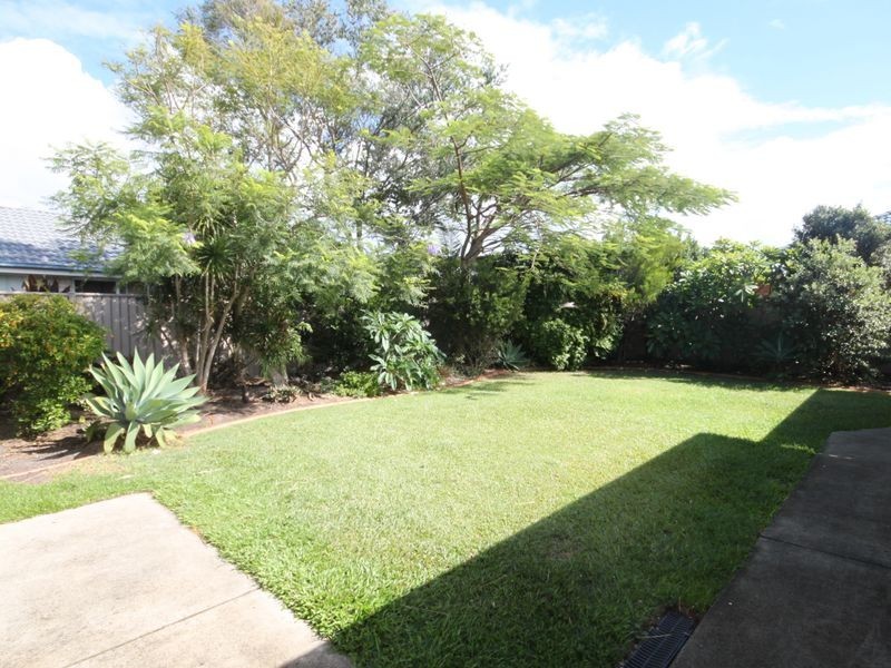 6 Yamba Street, Pottsville NSW 2489