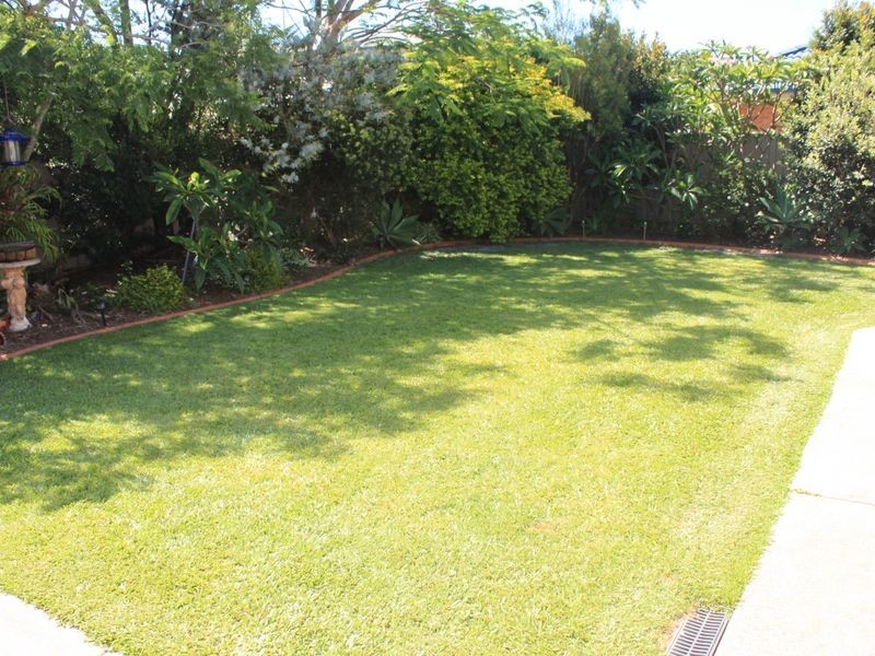 6 Yamba Street, Pottsville NSW 2489