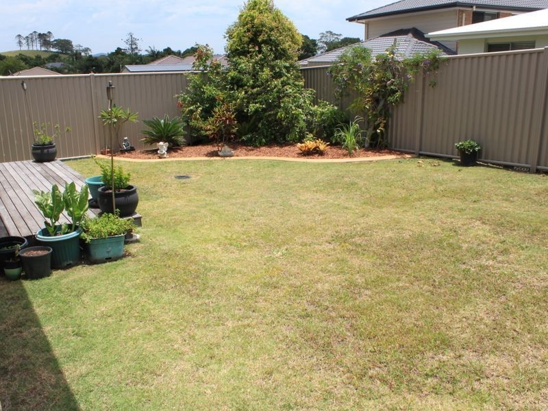 1/56 Newcastle Drive, Pottsville NSW 2489