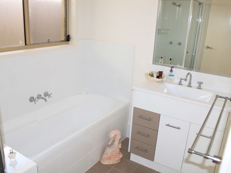 1/56 Newcastle Drive, Pottsville NSW 2489
