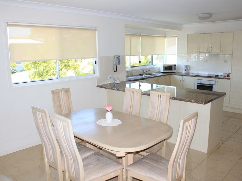 32 Lennox Circuit, Pottsville NSW 2489