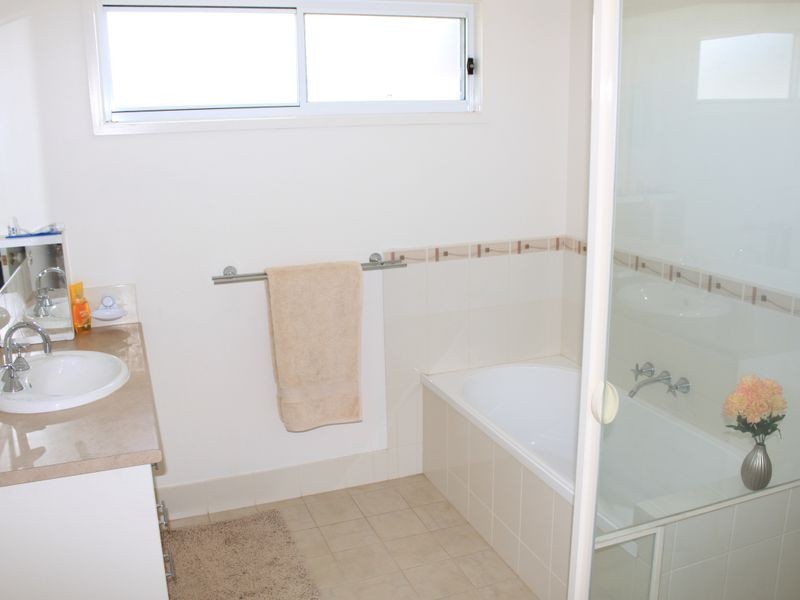 32 Lennox Circuit, Pottsville NSW 2489