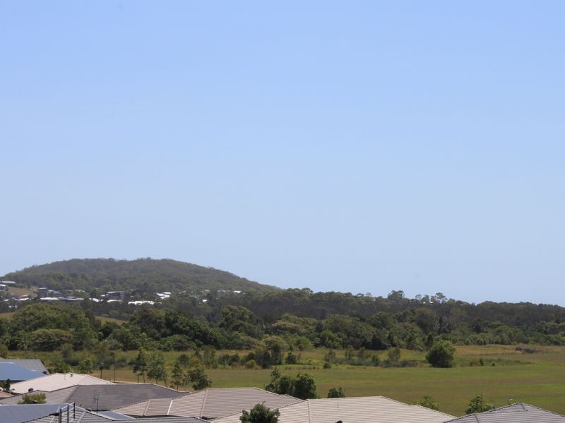 32 Lennox Circuit, Pottsville NSW 2489