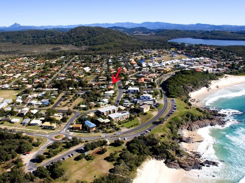 10 Towners Avenue, Cabarita Beach NSW 2488