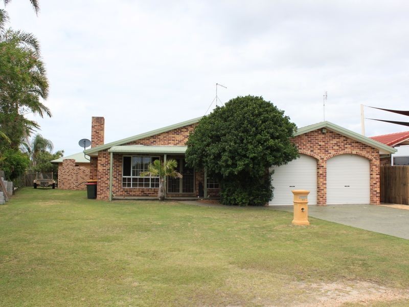 77 Andrew Avenue, Pottsville NSW 2489