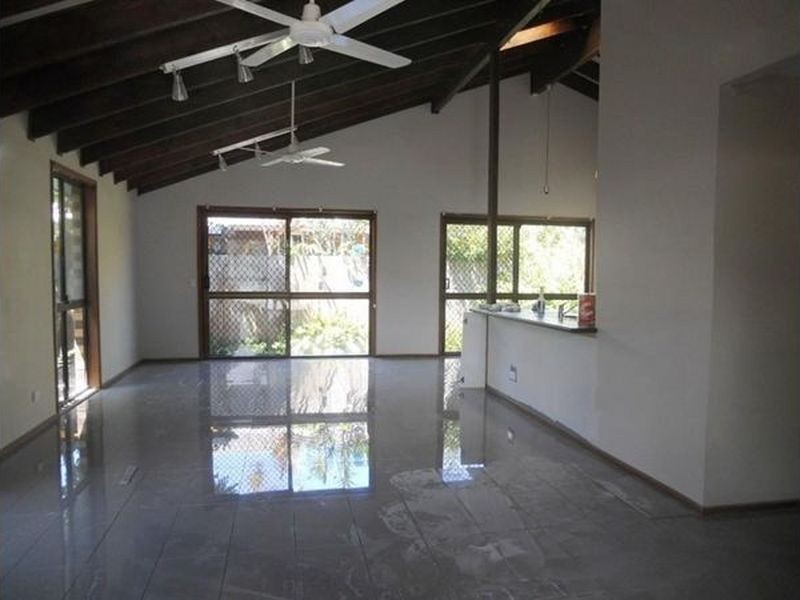 1 and 2 /4 Hastings Road, Cabarita Beach NSW 2488