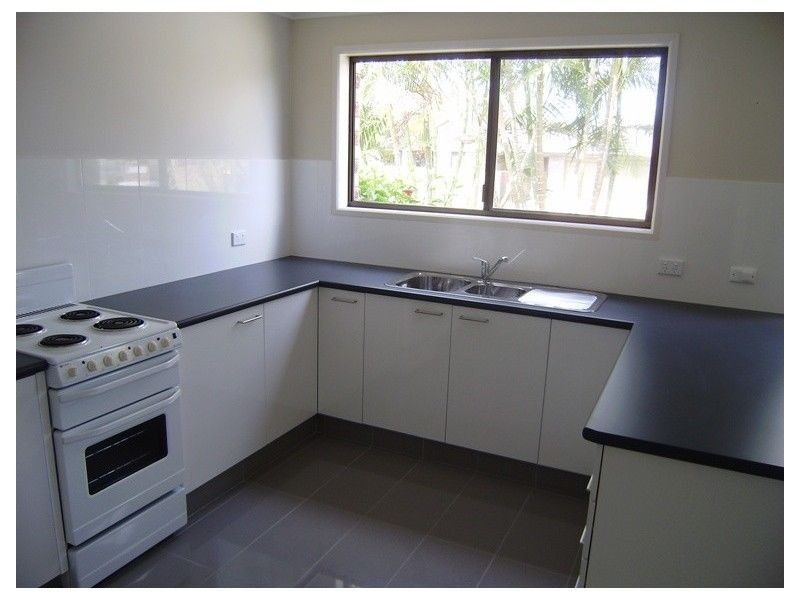 1 and 2 /4 Hastings Road, Cabarita Beach NSW 2488