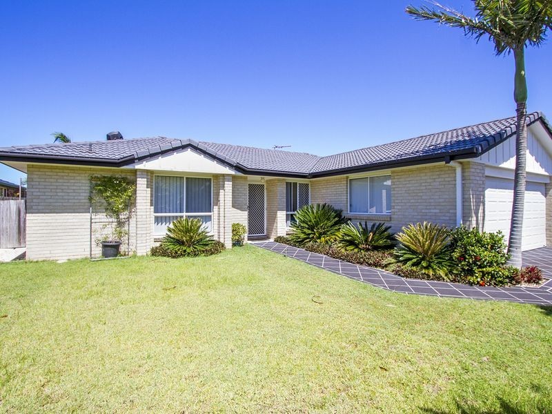 29 Edward Avenue, Pottsville NSW 2489