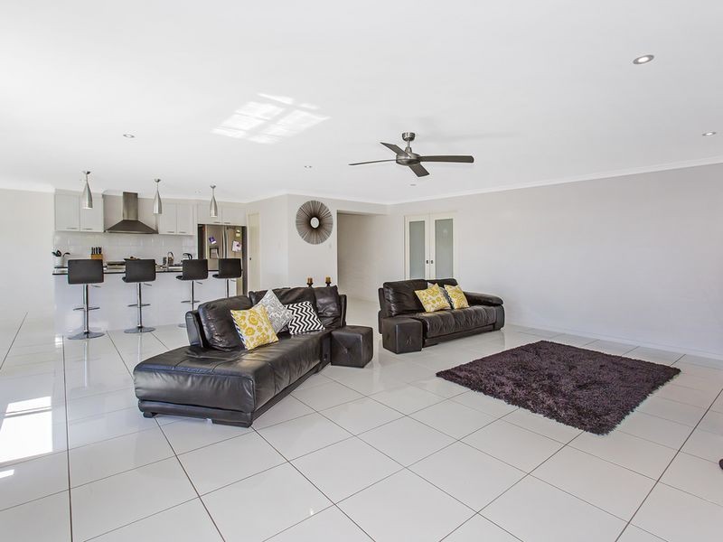 82 Lennox Circuit, Pottsville NSW 2489