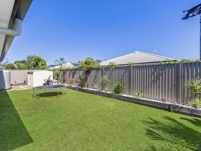 82 Lennox Circuit, Pottsville NSW 2489