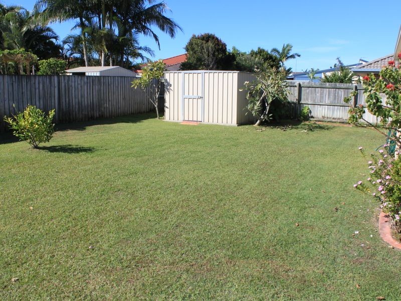 33 Border Crescent, Pottsville NSW 2489