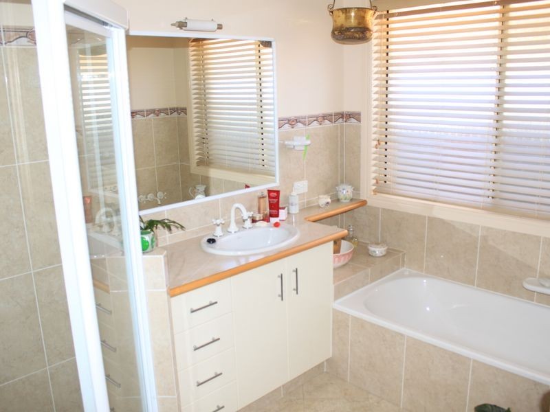 2/1 Benaud Place, Pottsville NSW 2489