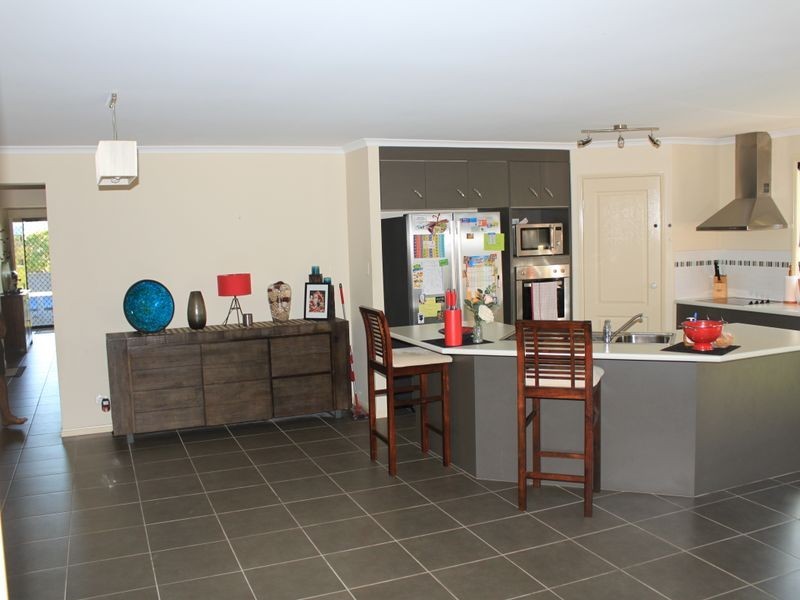 19 Newcastle Drive, Pottsville NSW 2489