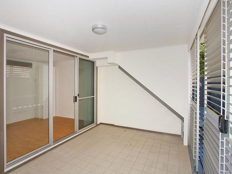 2/5 Peninsula Street, Hastings Point NSW 2489