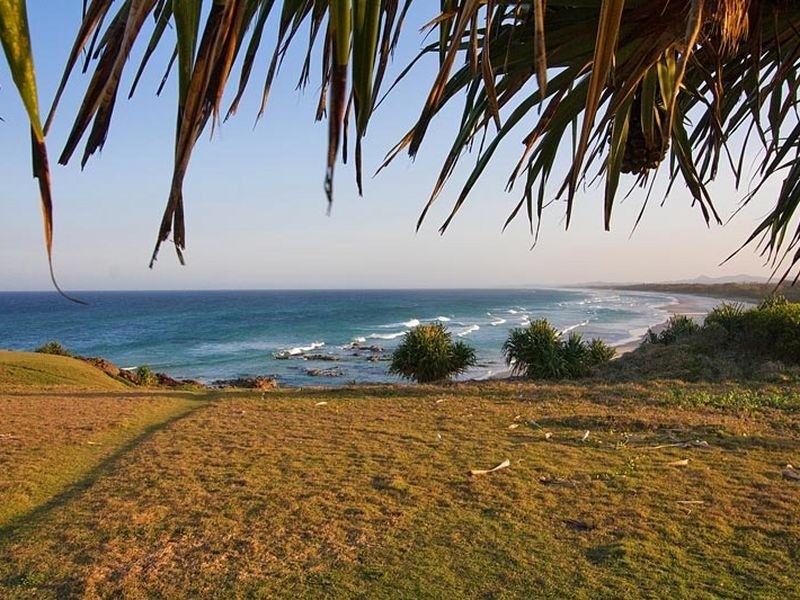 2/5 Peninsula Street, Hastings Point NSW 2489