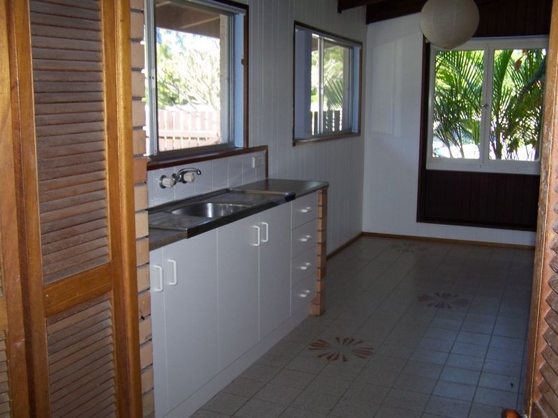 9 Tamarind Avenue, Cabarita Beach NSW 2488