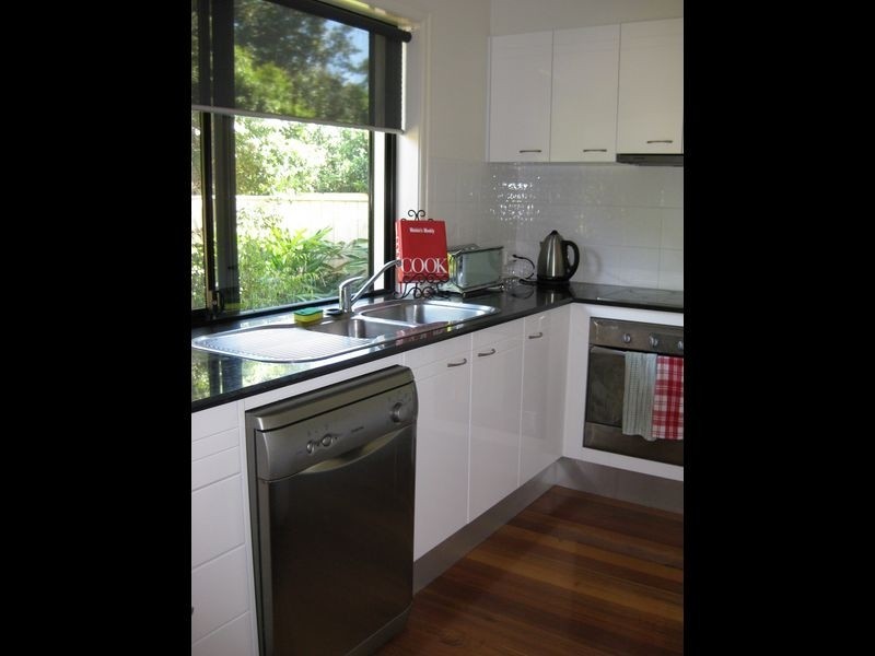 4  44-48 Elanora Avenue, Pottsville Beach NSW 2489