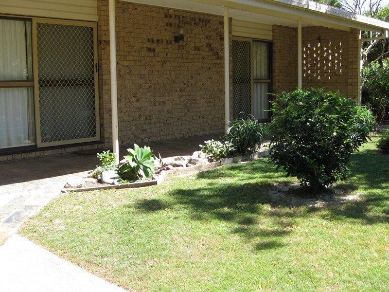 30 Surfside Crescent, Hastings Point NSW 2489