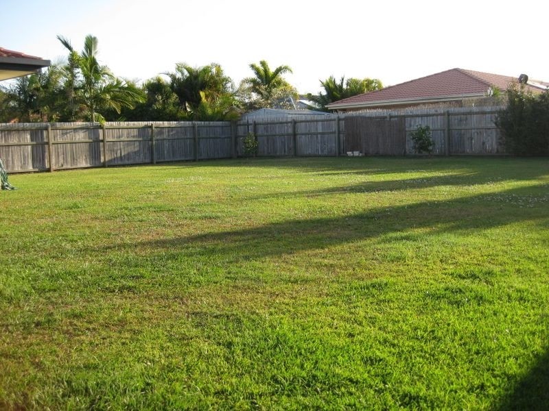 24 Taylor Drive, Hastings Point NSW 2489