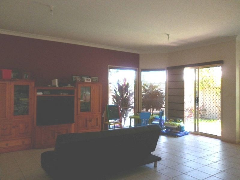 4 Yamba Street, Pottsville NSW 2489