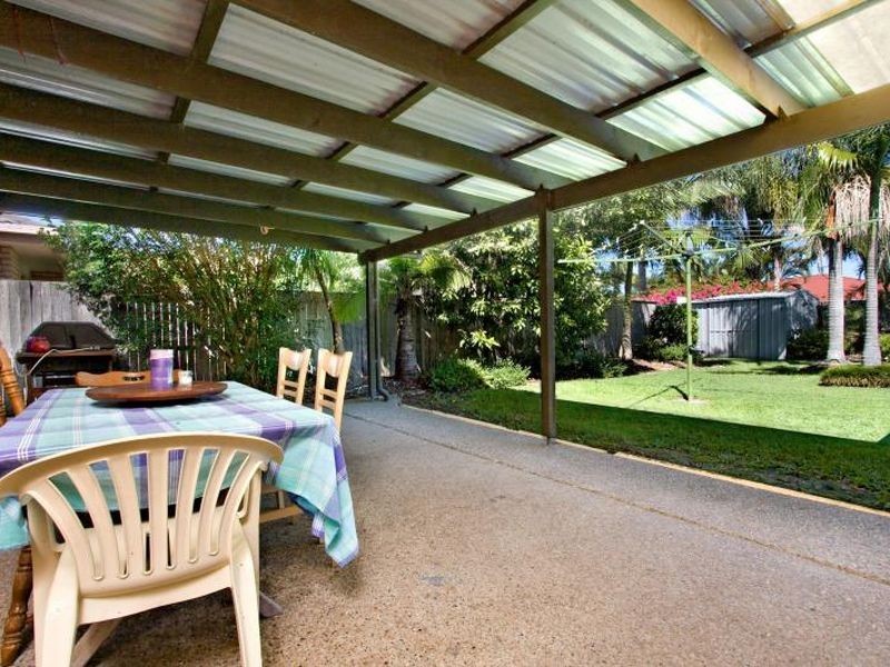 33 McKenzie Avenue, Pottsville NSW 2489