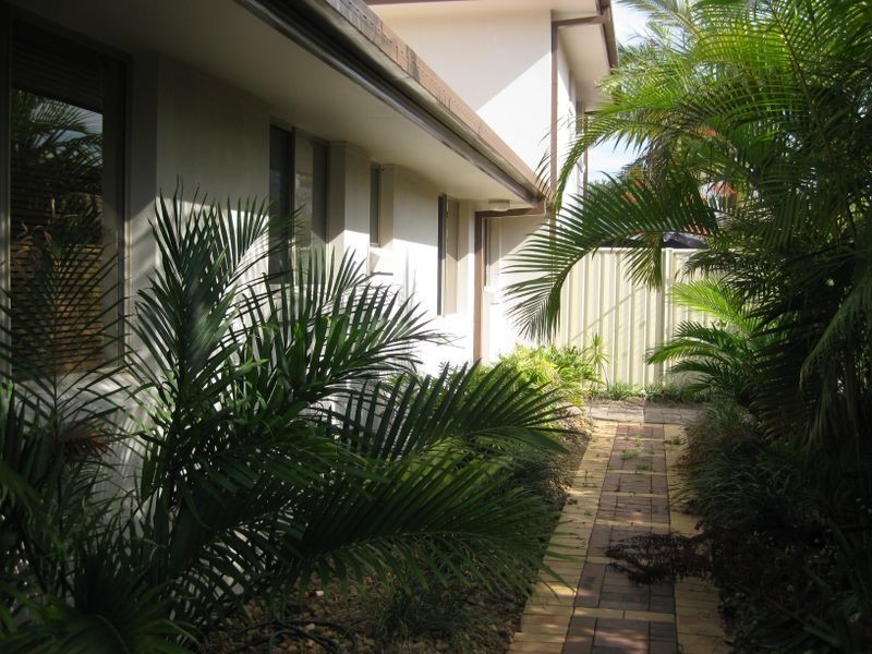 3/2 Hampton Court, Pottsville NSW 2489