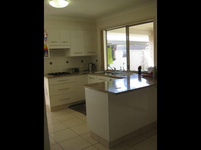 1/4 Tathra Street, Pottsville NSW 2489