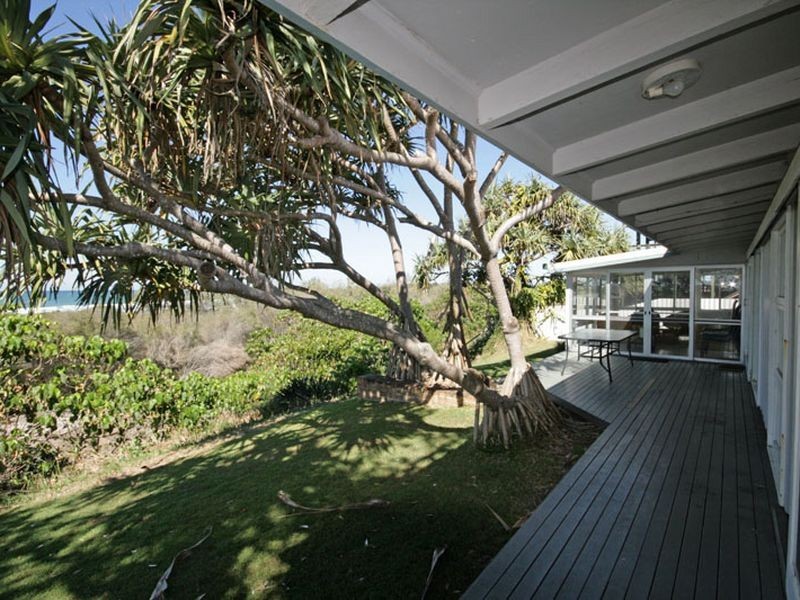 LANTERN HI Elanora Avenue, Pottsville NSW 2489