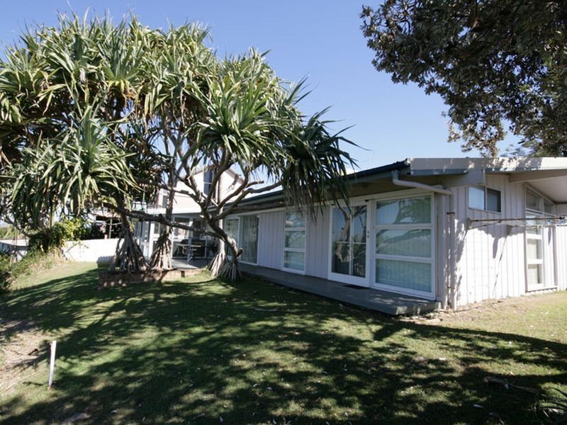 LANTERN HI Elanora Avenue, Pottsville NSW 2489