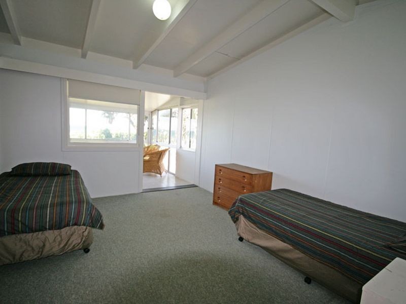 LANTERN HI Elanora Avenue, Pottsville NSW 2489