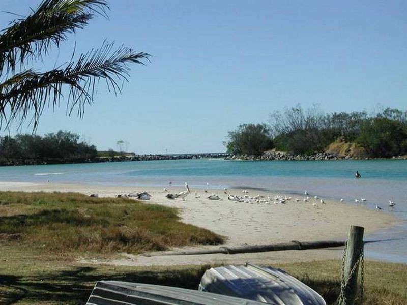 PAVILLIONS Overall Drive, Pottsville NSW 2489