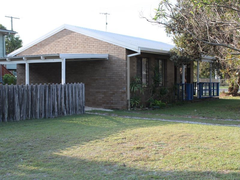 16 Elfran Avenue, Pottsville NSW 2489