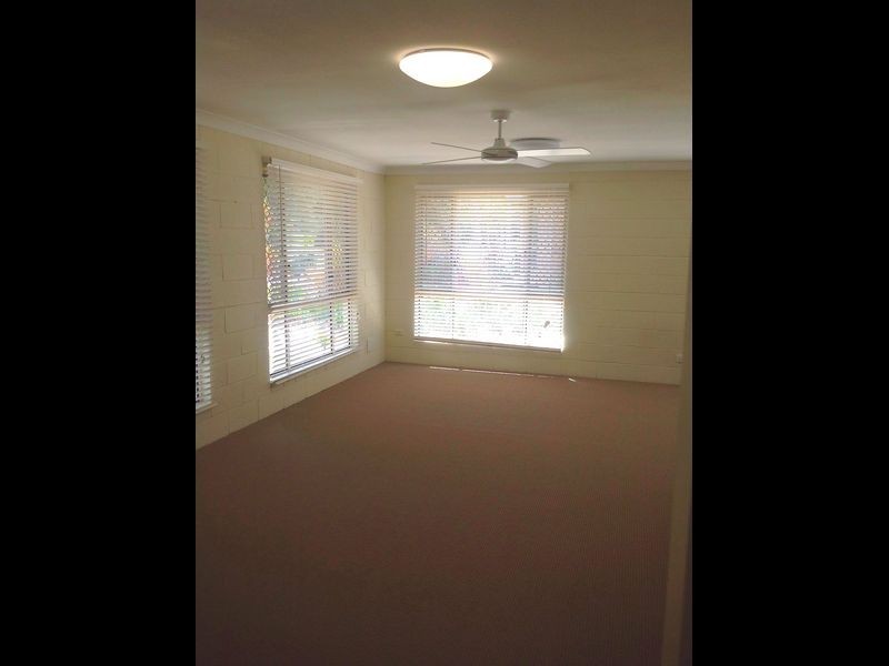 34 Surfside Crescent, Pottsville NSW 2489