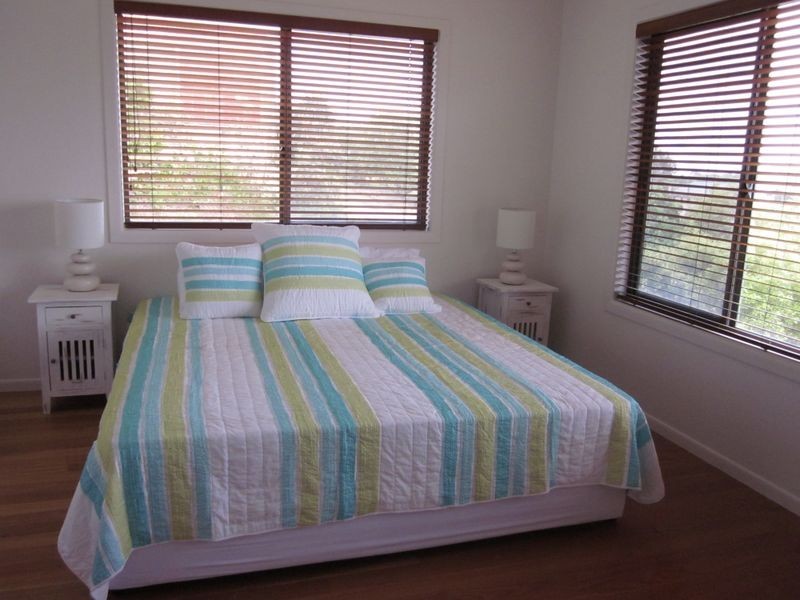9 Peninsula Street, Hastings Point NSW 2489