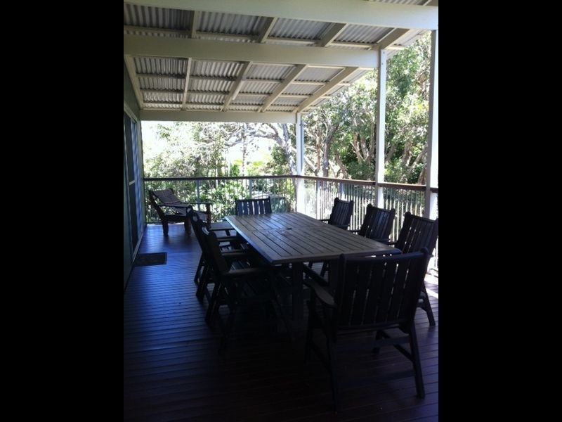11 Elfran Avenue, Pottsville NSW 2489