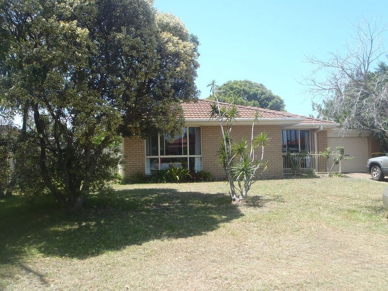 13 Buckingham Drive, Pottsville NSW 2489