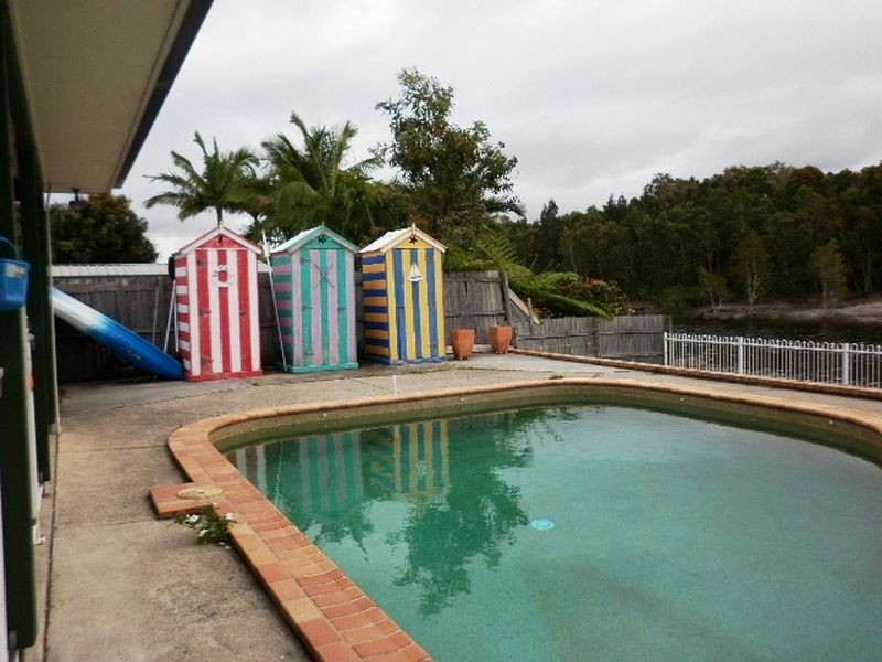 9 Andrew Avenue, Pottsville NSW 2489