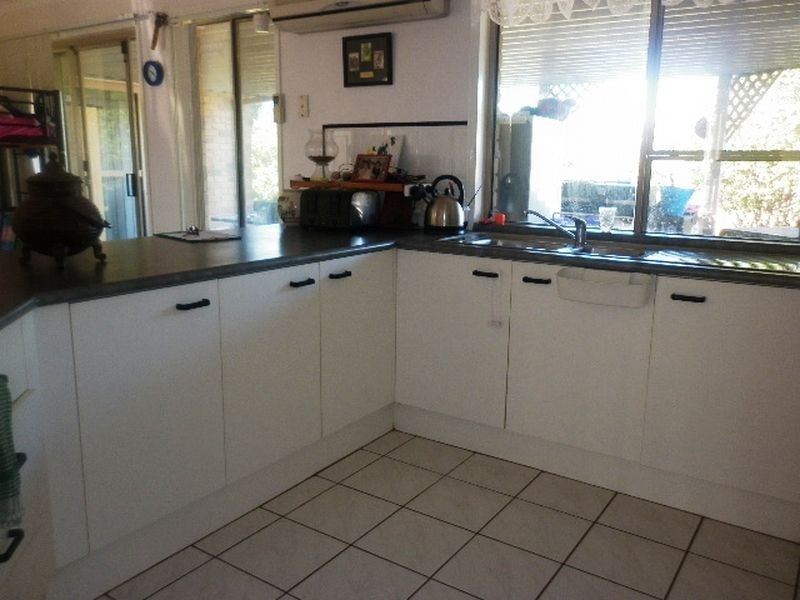 8 Balmoral Street, Pottsville NSW 2489