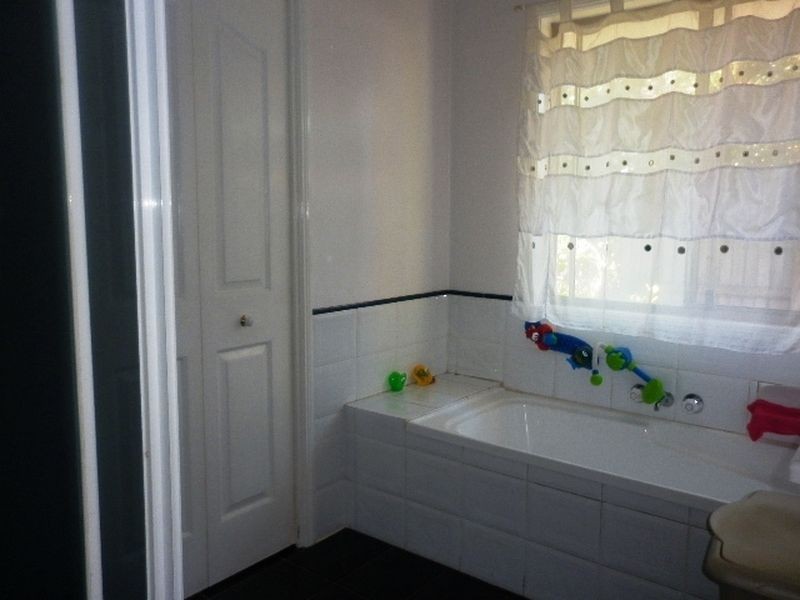 8 Balmoral Street, Pottsville NSW 2489