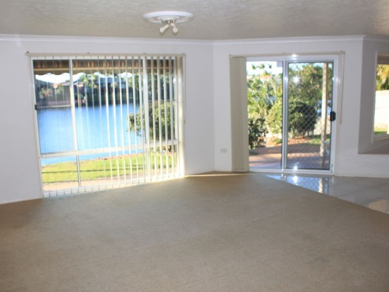 9 Balmoral Street, Pottsville NSW 2489