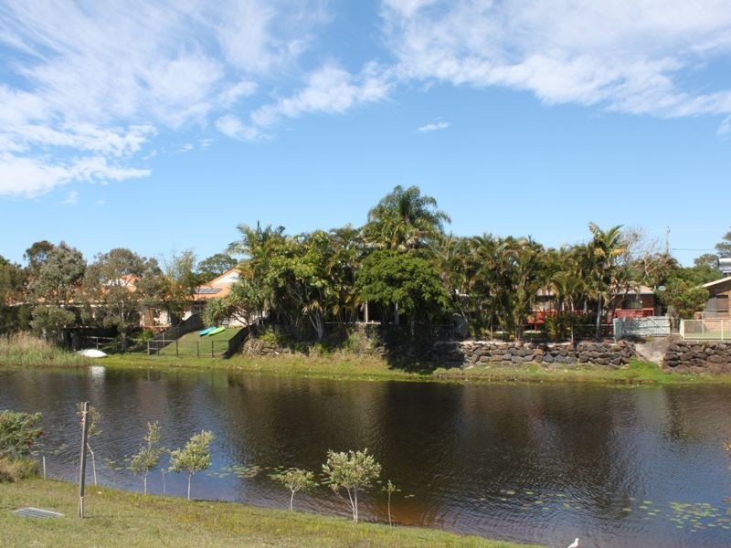 19 Banksia Avenue, Cabarita Beach NSW 2488