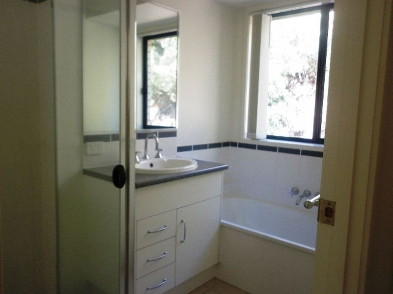 2/33 Newcastle Drive, Pottsville NSW 2489