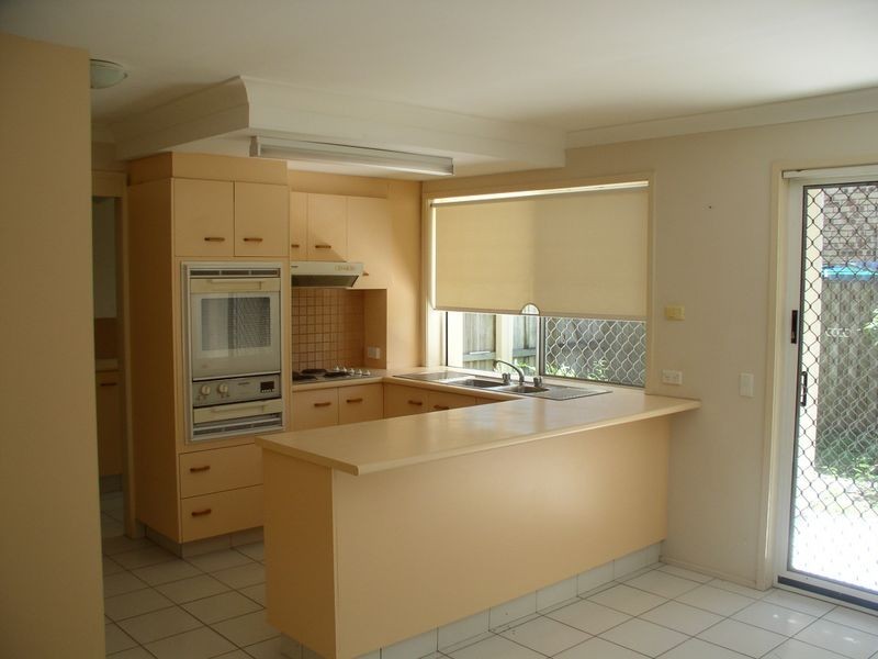 2/3 Mountbatten Court, Pottsville NSW 2489