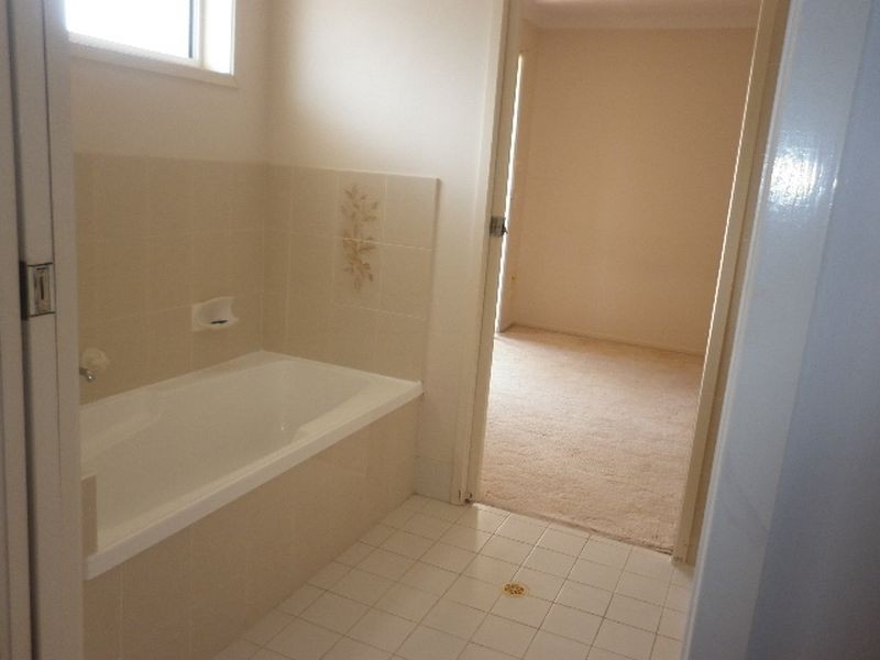 2/3 Mountbatten Court, Pottsville NSW 2489