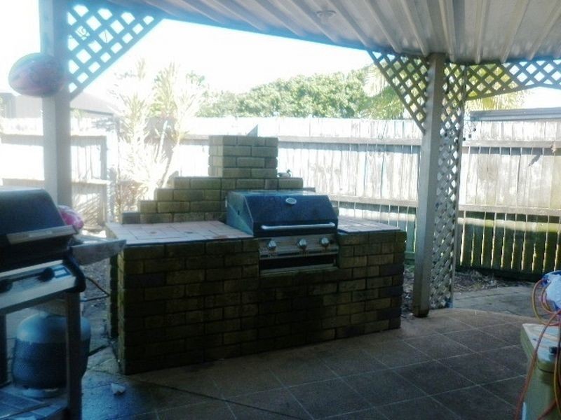 8 Balmoral Street, Pottsville NSW 2489