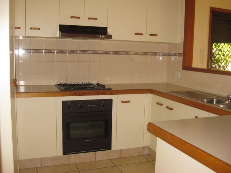 33 McKenzie Avenue, Pottsville NSW 2489