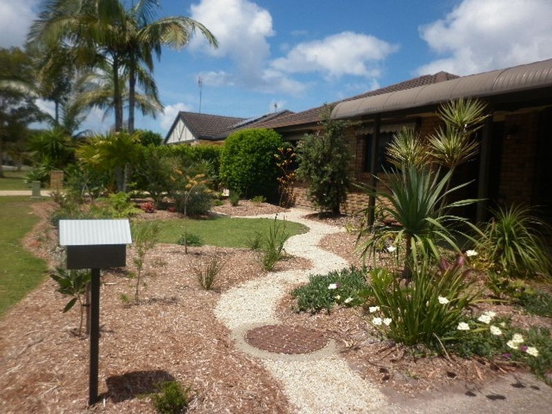 33 McKenzie Avenue, Pottsville NSW 2489