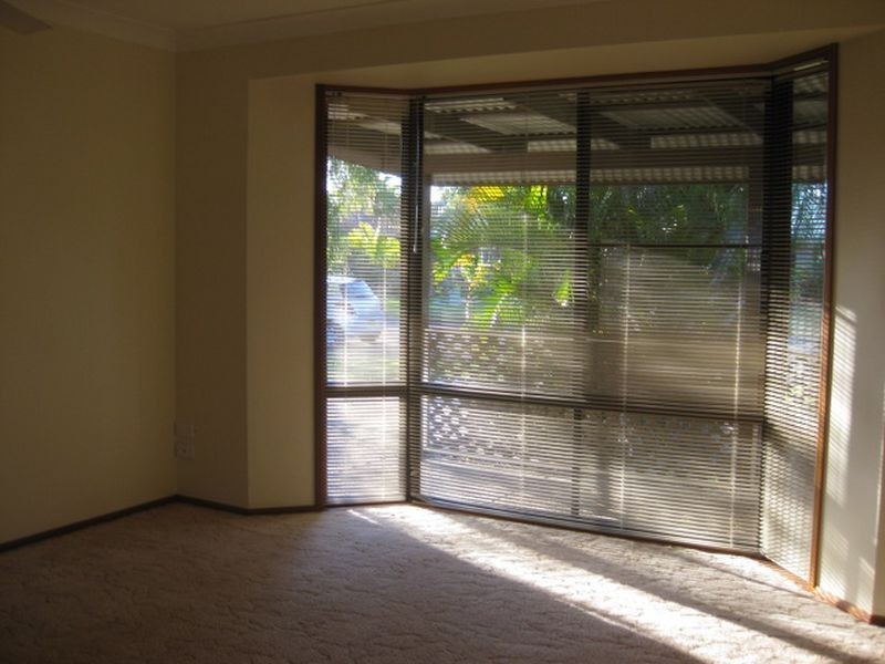 33 McKenzie Avenue, Pottsville NSW 2489