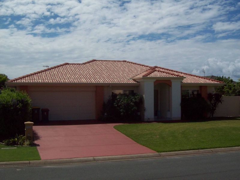 25 Mylestom Circuit, Pottsville NSW 2489