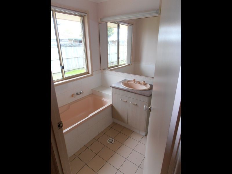 6 McKenzie Avenue, Pottsville NSW 2489